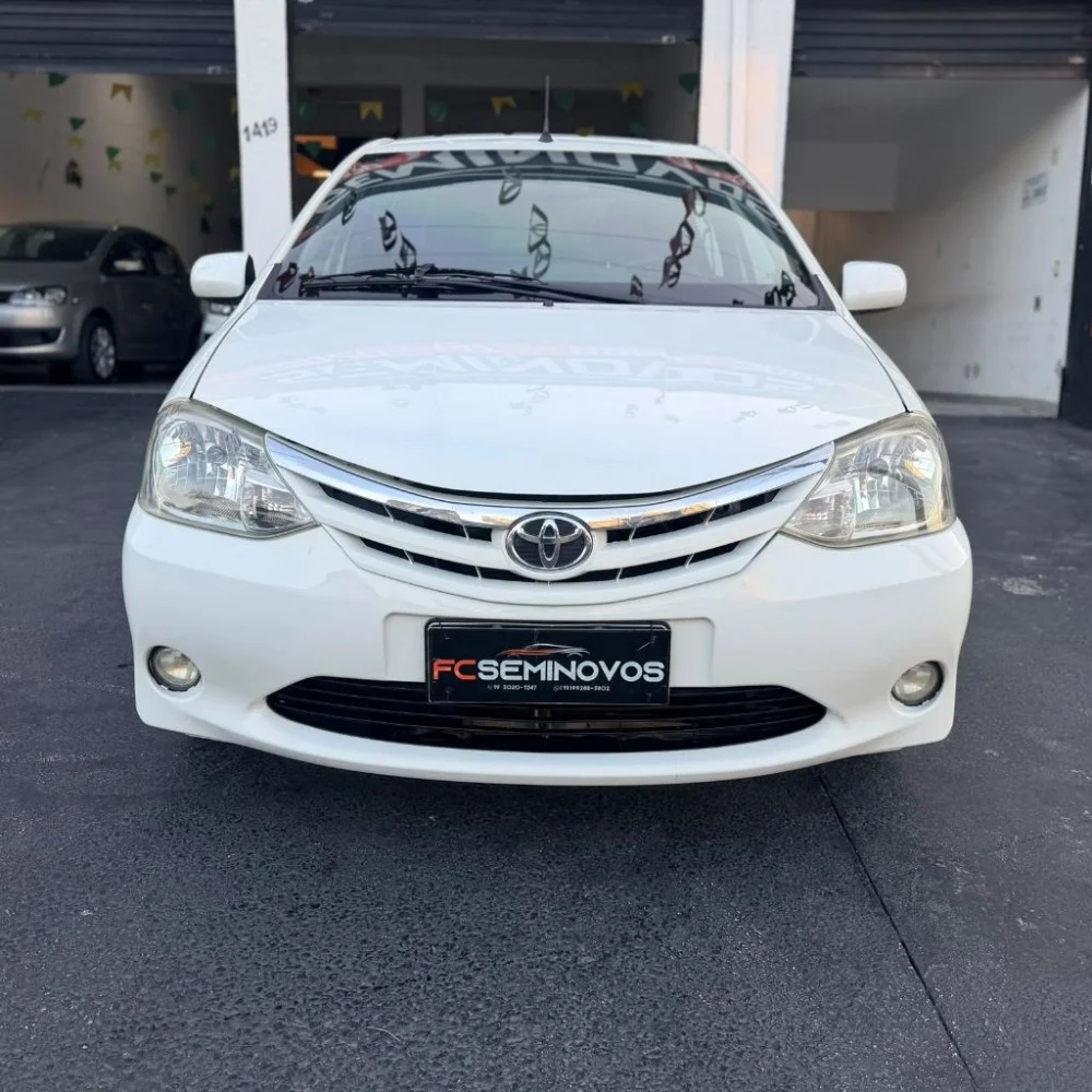 Toyota ETIOS XLS Sedan 1.5 Flex 16V 4p Mec.